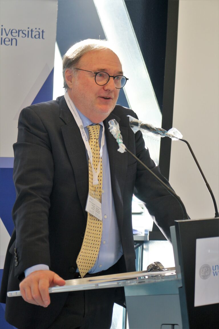 Cuno Tarfusser (ehemaliger Vizepräsident des Internationalen Strafgerichtshofs in Den Haag)